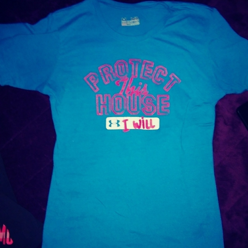 Under Armour semi-fitted heat gear bundle - Picture 3 of 4